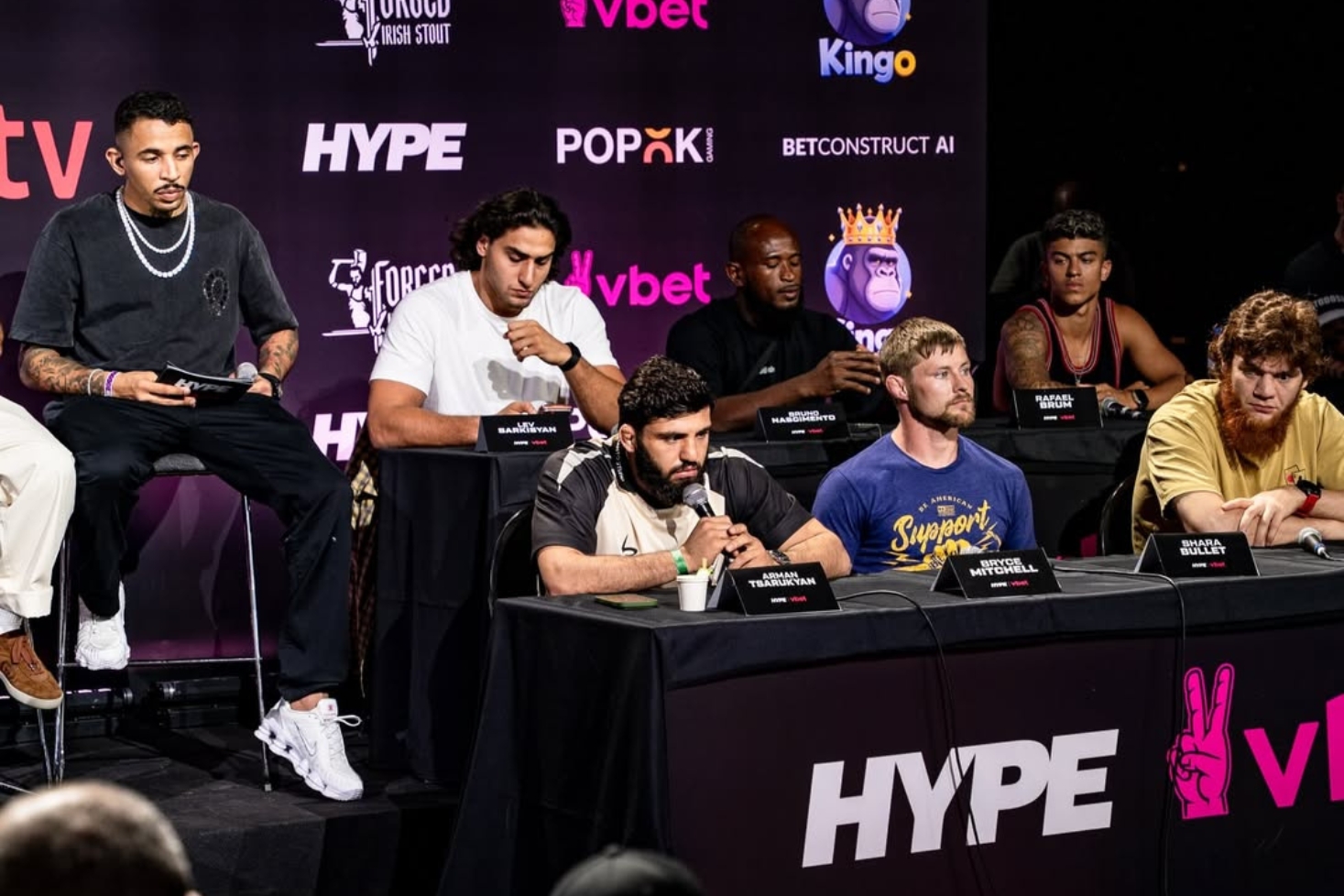 Hype FC:n pressitilaisuus