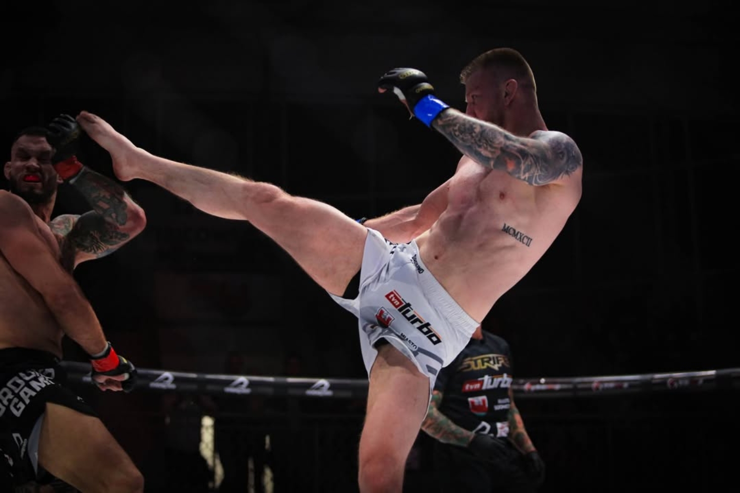 Ahmala ja Sairanen kohtaavat häkissä